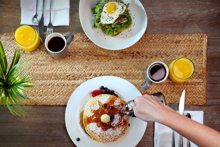 Breakfast/Coffee Service 38 of 64