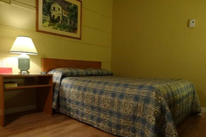 Room 5 of 46