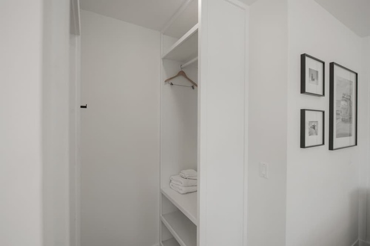 Room 80 of 117