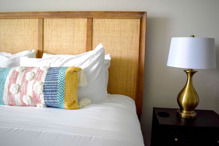 Room 42 of 65