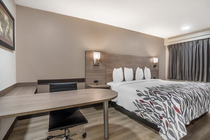 Room 36 of 41