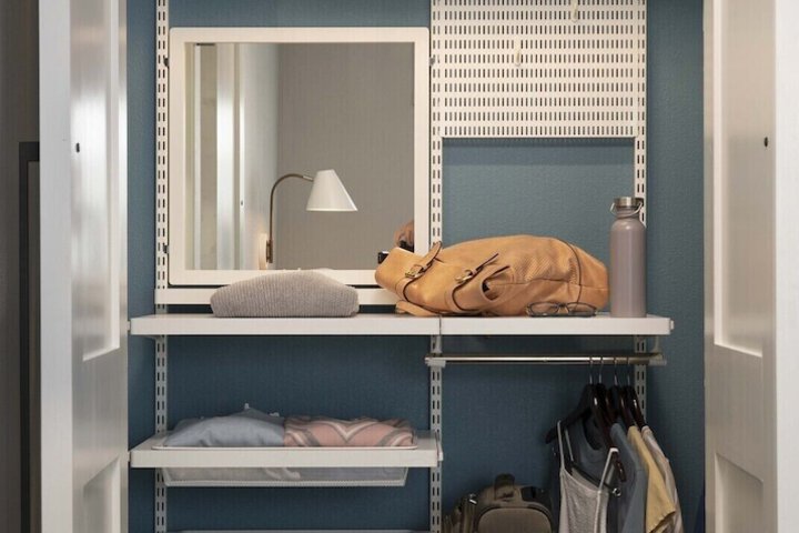Room 30 of 51