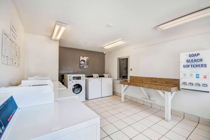 Studio 6 Extended Stay - Ocean Springs MS