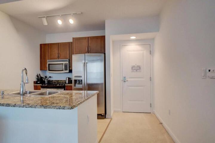 One bedroom in Lux condoCasa Costa! wbeachpass!