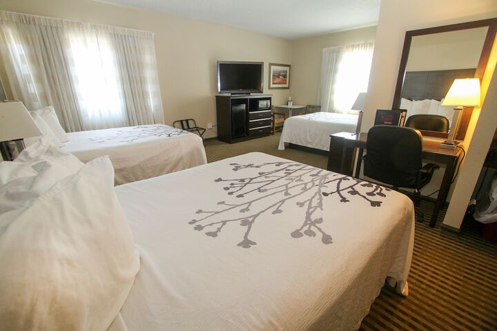 Bowman Inn & Suites