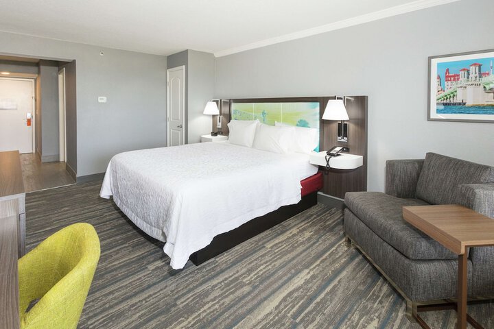 Room 16 of 47