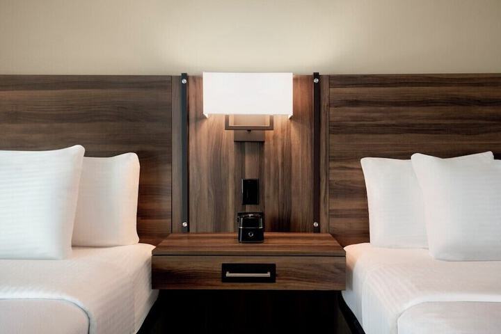 La Quinta Inn & Suites by Wyndham Gonzales LA