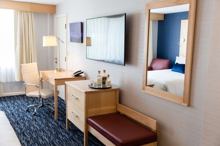 Room 20 of 53
