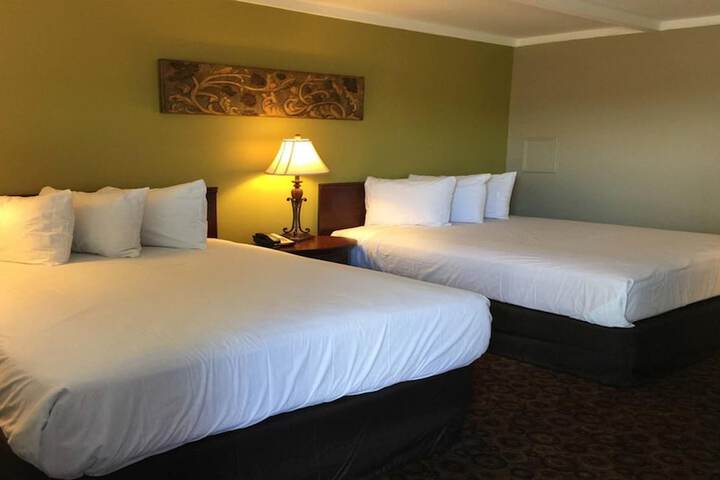 Room 9 of 21