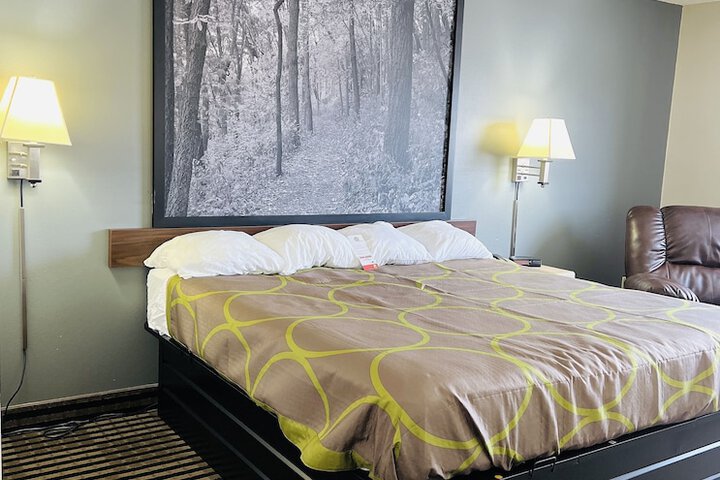 Room 20 of 58