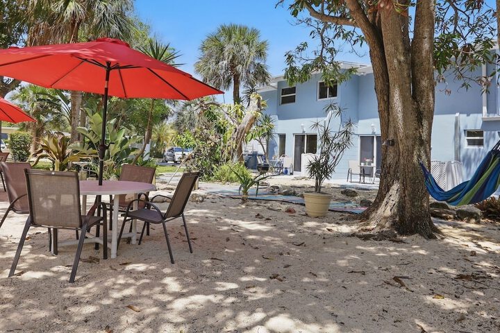 Coco Sands Villas