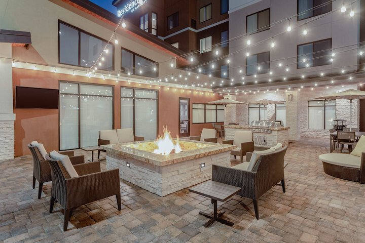 Terrace/Patio 76 of 77