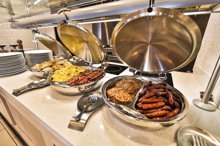 Breakfast/Coffee Service 37 of 44