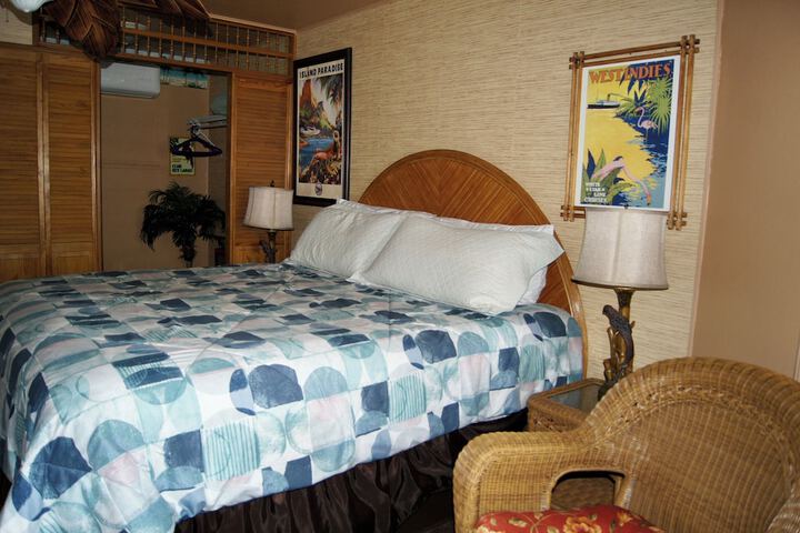 Room 39 of 65