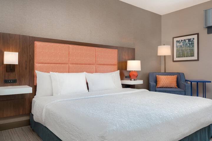 Hampton Inn & Suites Wilkes-Barre / Scranton