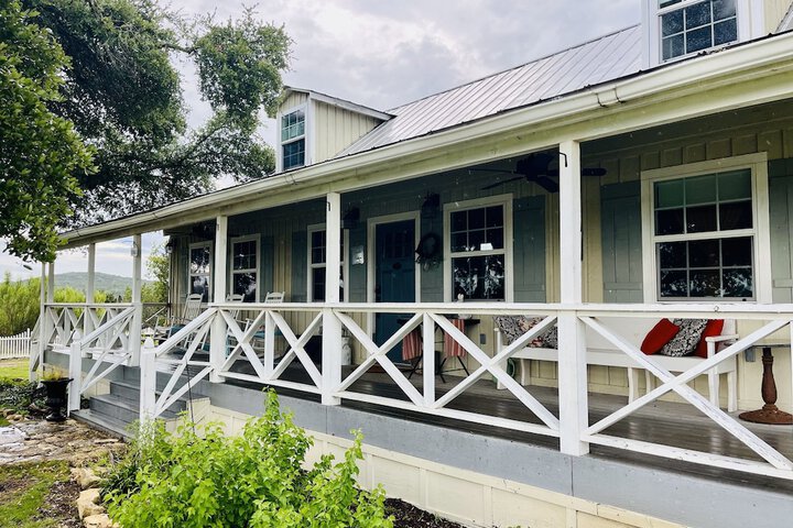 The Alexander at Creek Road