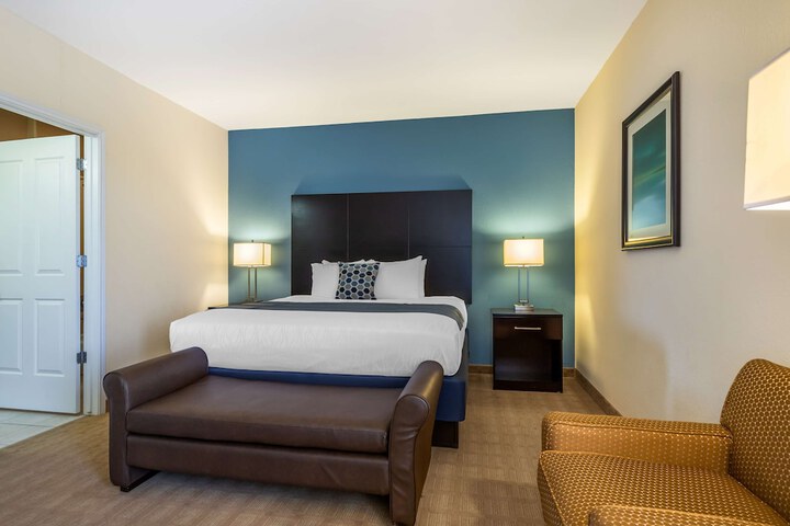 Room 12 of 35