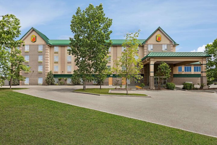 Hotel 3 of 40