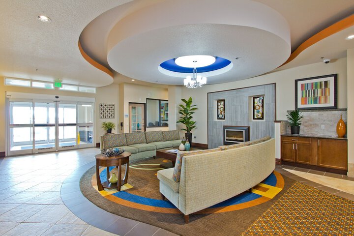 Hotel 7 of 53