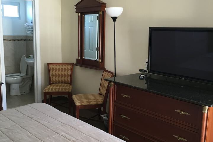 Room 22 of 41