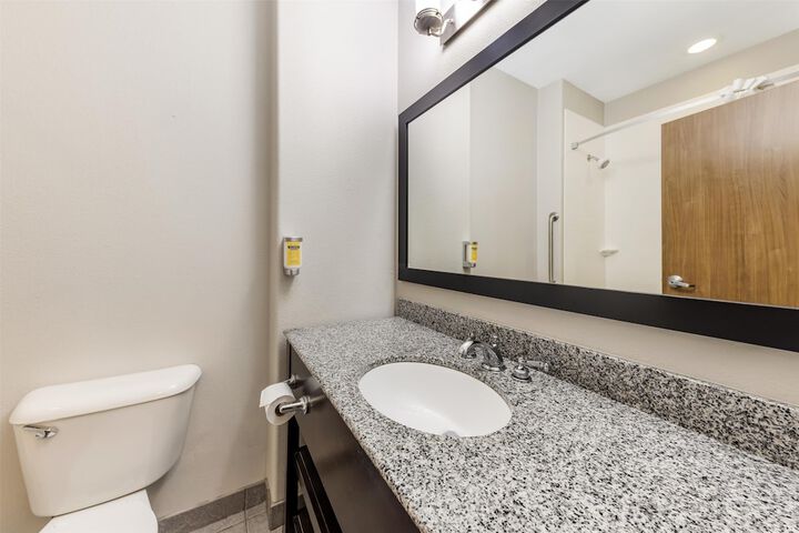 Best Western Plus Sand Bass Inn & Suites