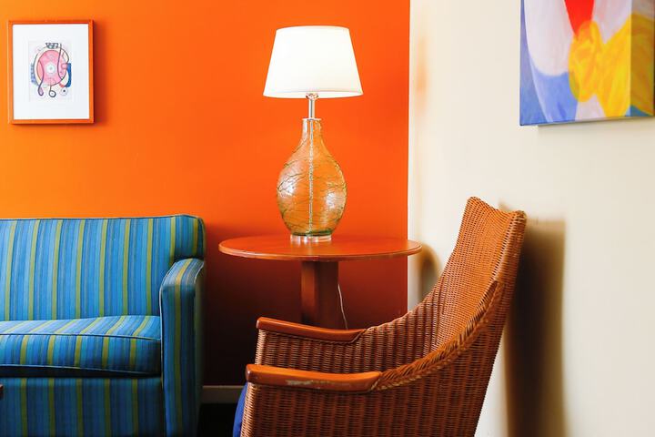 Room 27 of 63