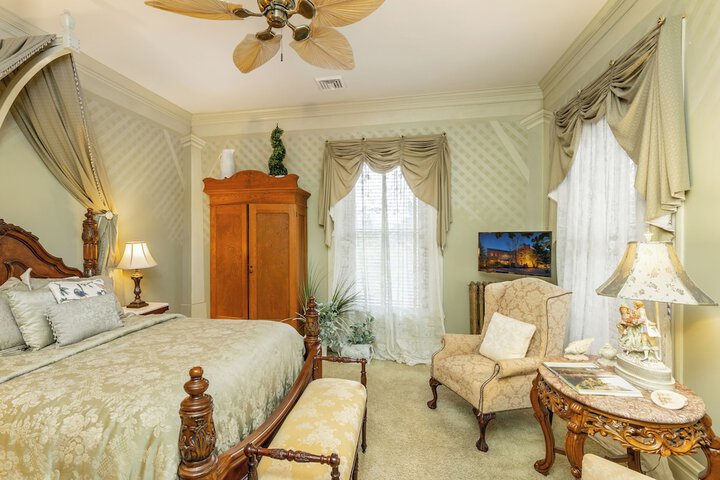 The Londonderry Inn