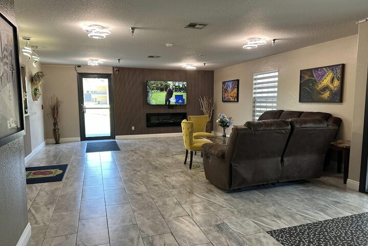 Super 8 by Wyndham Kinder / Coushatta near Casino