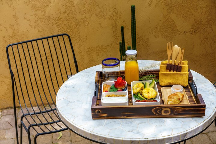 Breakfast/Coffee Service 27 of 38