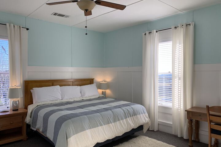 Room 42 of 155