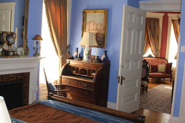 Room 13 of 24