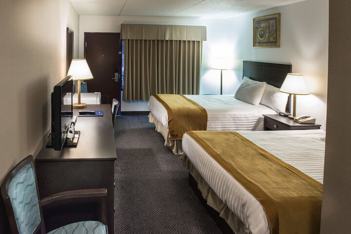 Room 9 of 27