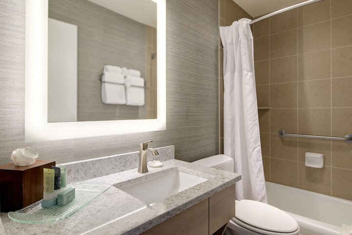 Hallmark Resort - Cannon Beach
