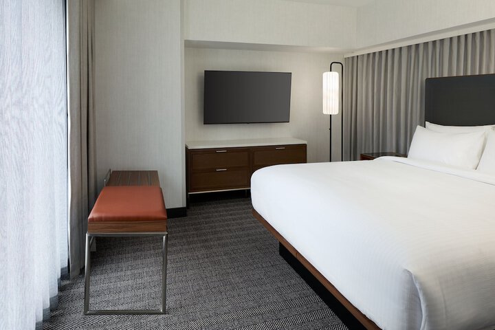 Courtyard by Marriott Montreal Laval