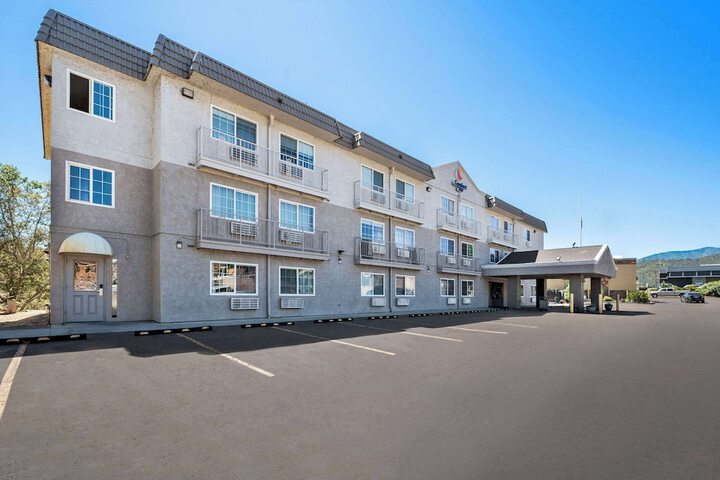 Comfort Inn Yreka I-5