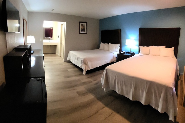 Room 28 of 30