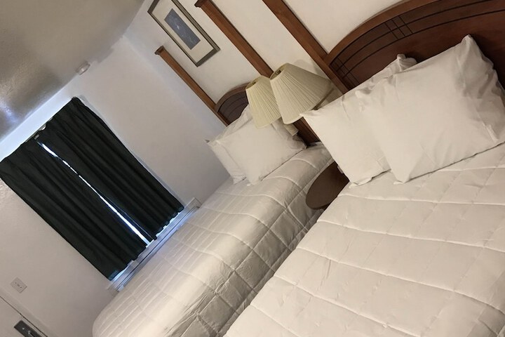 Room 41 of 70