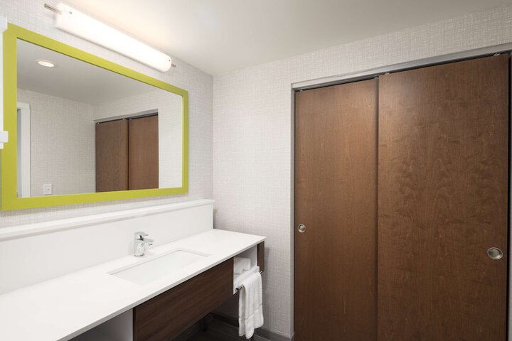 Room 15 of 47