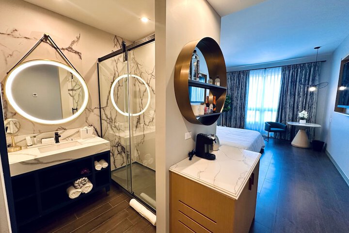 Room 45 of 57