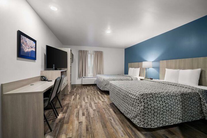 Room 43 of 50