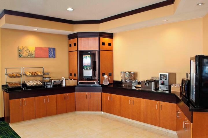 Fairfield Inn & Suites by Marriott Champaign