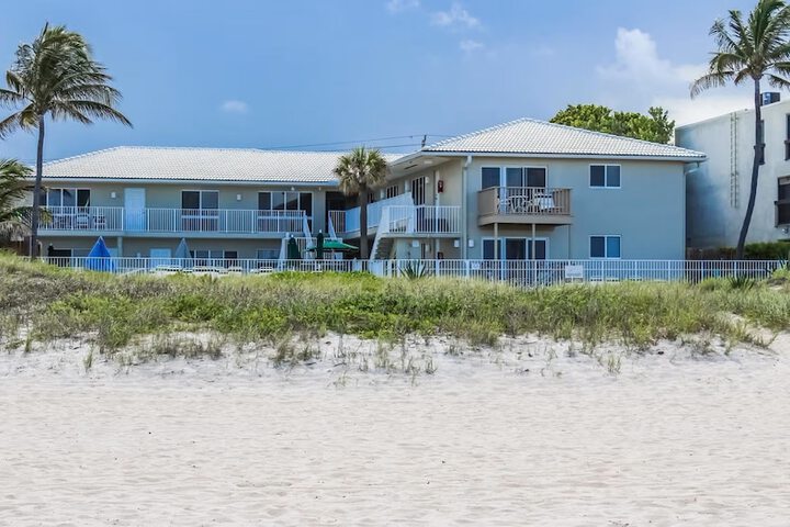 Berkshire Beach Club