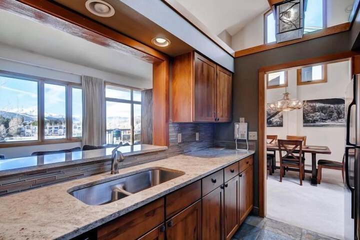 Lakeside Village 4 Bedroom Condo