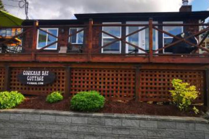 Cowichan Bay Cottage