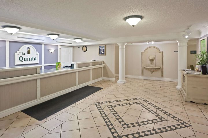 Hotel Interior 7 of 24
