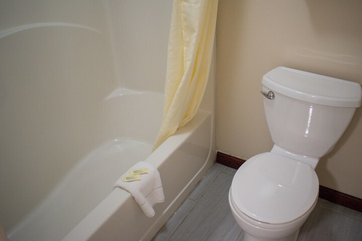 Room 12 of 12