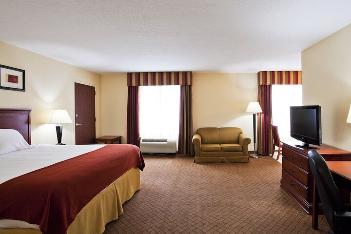 Room 19 of 46