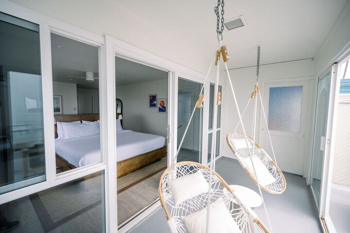 Laguna Surf Lodge by SCP Hotels