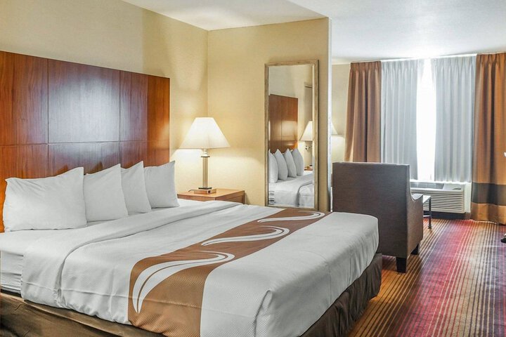 Room 15 of 30