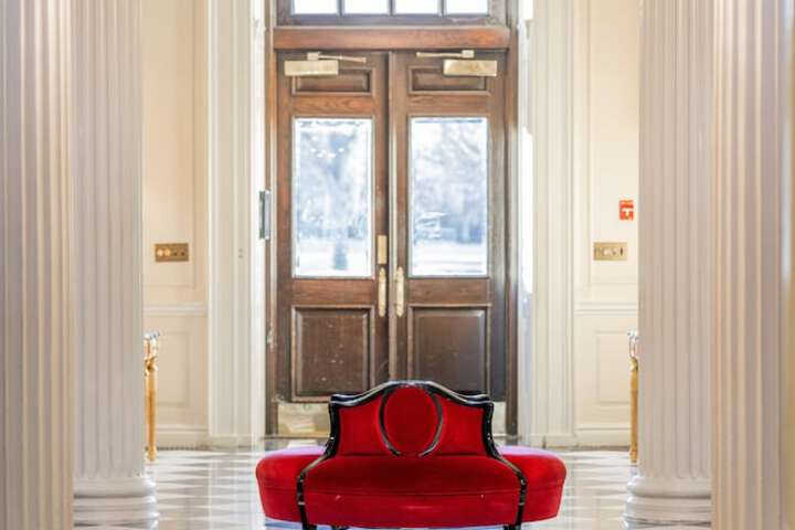 Hotel Interior 17 of 34